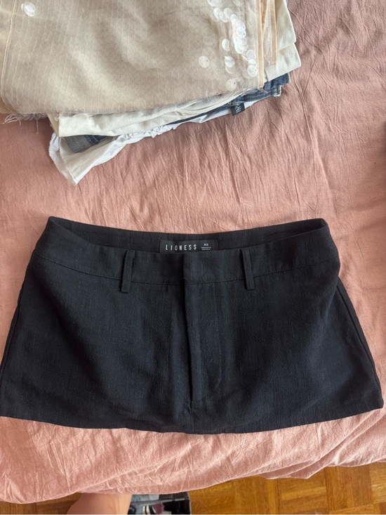 Lioness Dresses & Skirts - Lioness Black Mini Skort low rise